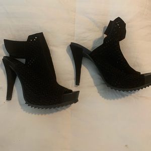 Pedro Garcia black shoe